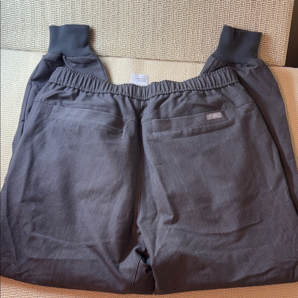 Figs Medical Charcoal Joggers Womens M/S - Picture 7 of 9